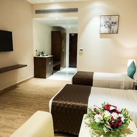 Hotel Grand Ashok Thanjavur Exterior foto