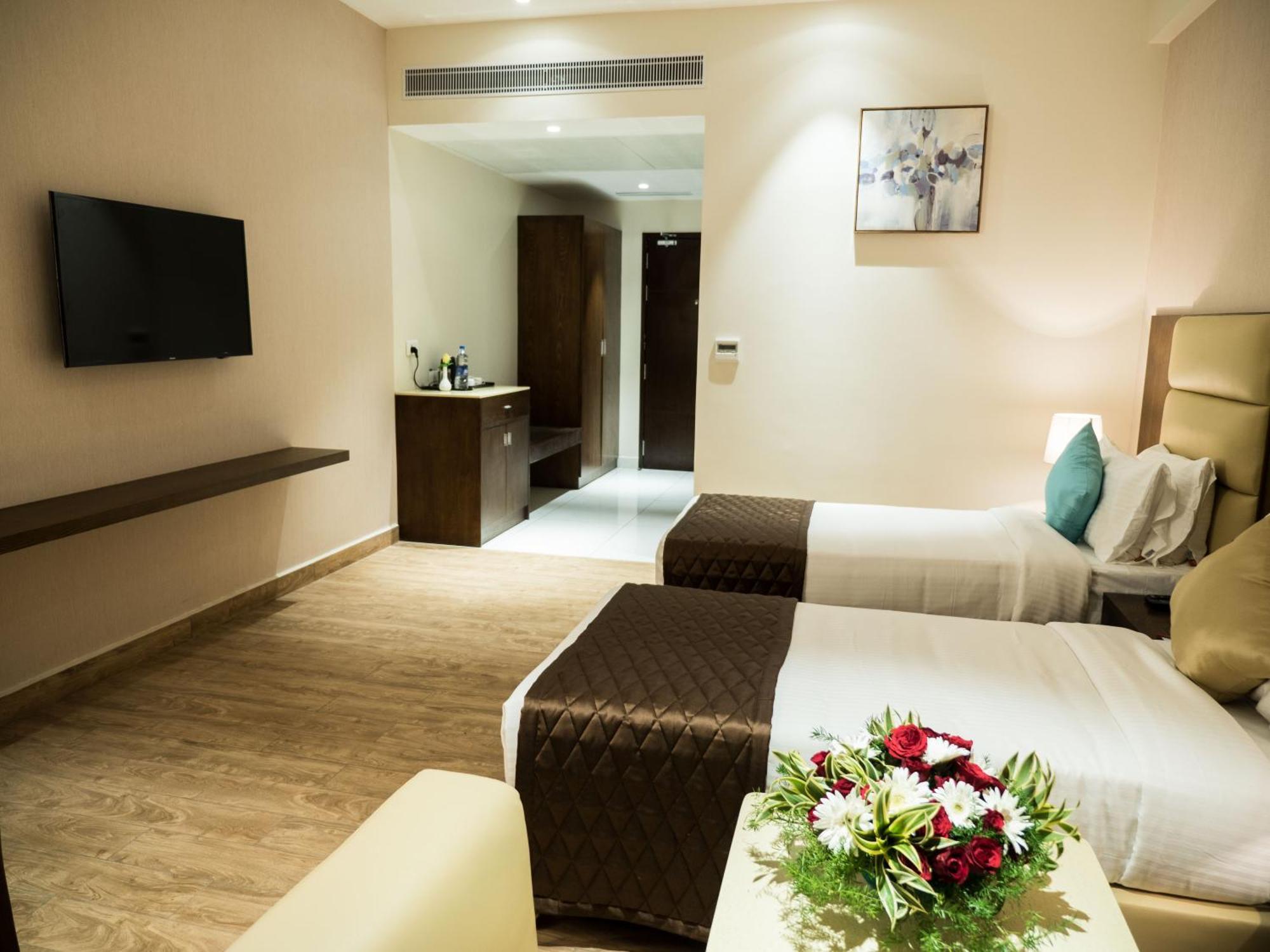 Hotel Grand Ashok Thanjavur Exterior foto