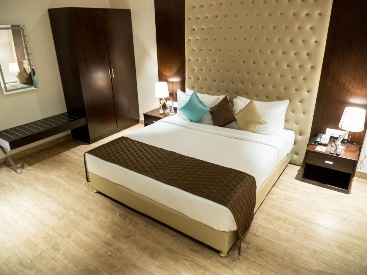 Hotel Grand Ashok Thanjavur Exterior foto
